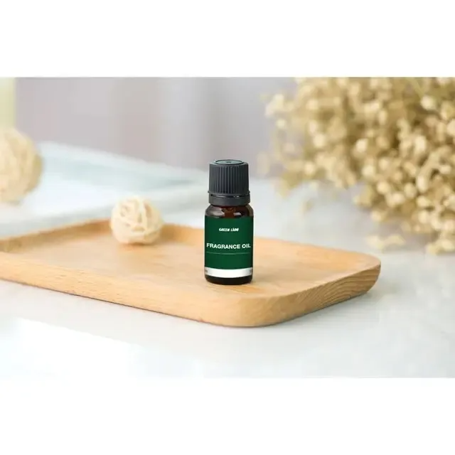 Green Lion 8-In-1 Combo Fragrance Oil - Black brings together eight unique 10ml scents in one versatile package, offering a variety of aromas to suit 