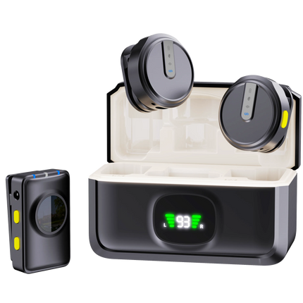 Here is the Green Lion Digital Display Mic, a perfect tool to provide a high quality audio and effortless recording. This product features 2.4GHz digi