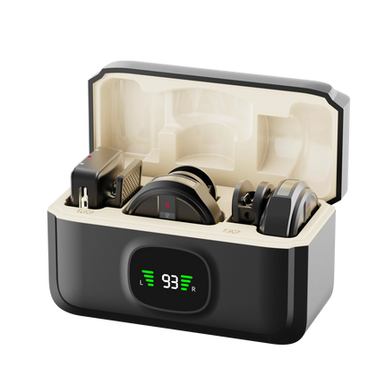 Here is the Green Lion Digital Display Mic, a perfect tool to provide a high quality audio and effortless recording. This product features 2.4GHz digi
