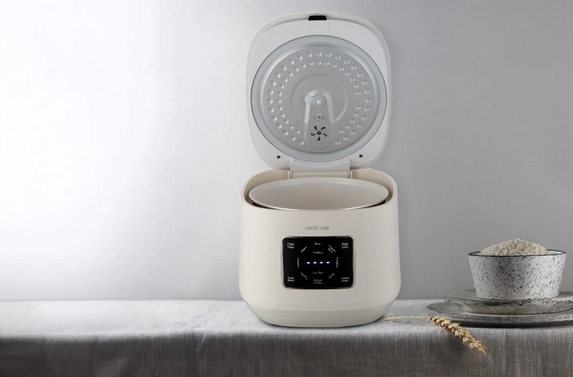 Green Lion GRC-20 Digital Rice Cooker 5L - The Green Lion GRC-20 Digital Rice Cooker 5L is a multi-functional and time-saving assistant for the kitchen, which makes cooking easier