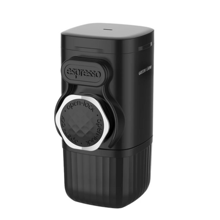 The Green Lion Instant Pocket Coffee Maker is compact and efficiently works to bring barista-quality coffee anywhere. Durable PA66 and aluminum materi