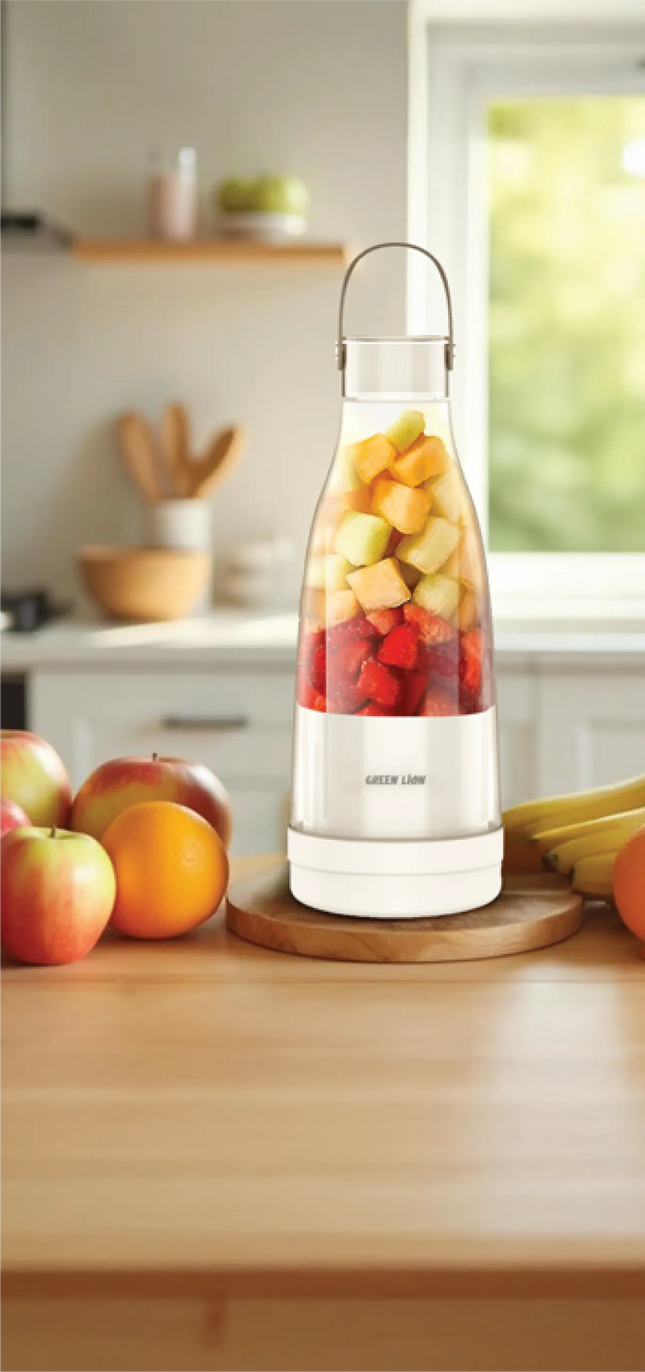 The Green Lion Mixmate 300ML Portable Juicer is designed to be compact and efficient and work as a blender for fresh and healthy drinks on the move. I