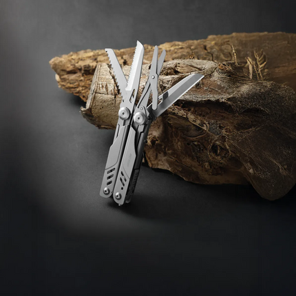Green Lion Multi-Plier X 15-in-1 Multi-Tool Kit is the best multitasking, space-efficient solution to all your daily requirements. Constructed of stro