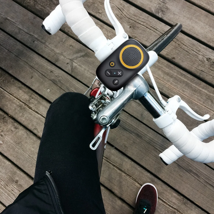 The Green Lion Pulse Wear Wearable BT Speaker is compact and high-performance audio intended for easy on-the-go convenience. Constructed from tough AB