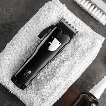 The Green Lion Pro Trim Duo Hair Clipper is an incredibly versatile grooming tool built and engendered for precision, strength, and performance. Equip