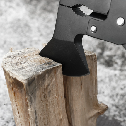 Introducing the Green Lion Storm Breaker, your essential outdoor adventure companion. This meticulously crafted tool is a boon for hikers and backpack
