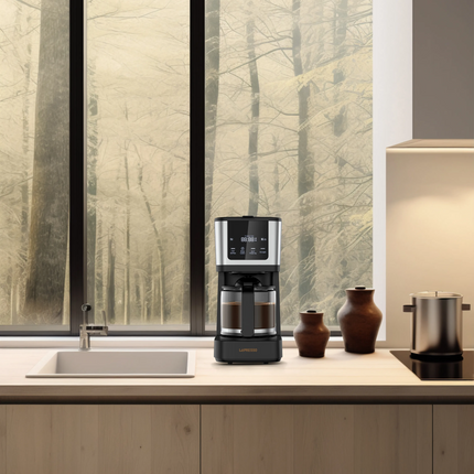 The LePresso Rich Brew Coffee Machine combines convenience and style with its interactive touch display and practical
  Features
  . Designed to brew 