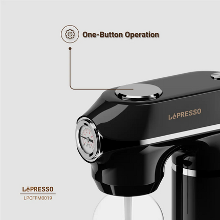 Make every moment easy with the LePresso Carbonator Instant Sparkling Water Maker. The 1-liter carbonator efficiently operates for variable fizz press