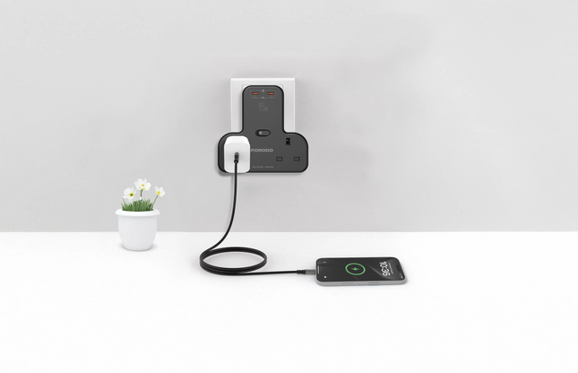 The Porodo Multi-Port Wall Socket is powerful and multi-capable for charging multiple devices simultaneously. Fitted with a rated voltage of 250V, a c