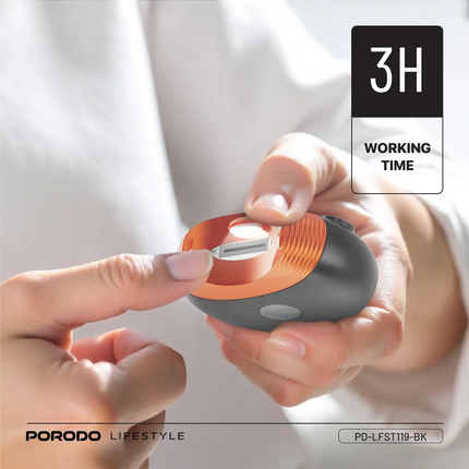 The Black Porodo Lifestyle 4 Style Hair Iron is adaptable, and you can style your hair at home or in a salon. Developed with iron and ceramic material
