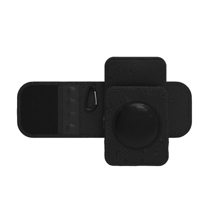 Porodo Lifestyle Magnetic Water Bottle Sleeve is constructed using durable neoprene material, which provides excellent protection and insulation for y