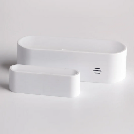 Have you ever feared someone breaking into your house? With the Porodo Lifestyle Smart Sensor Door and Window you are safe and secured. The sensor off