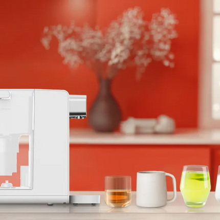 The Porodo Lifestyle Instant Hot Water Dispenser is a stylish kettle that can quickly provide you with hot water. The tool has a powerful 2200-watt he