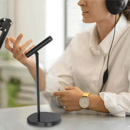 The Porodo Desktop Tiltable USB Microphone with USB-C Data Cable is an excellent choice for those seeking to enhance the sound quality of their stream