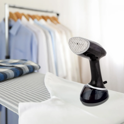 The Porodo Lifestyle Handheld Garment Steamer in Black centralizes ease and efficiency in garment care. This powerful 1700W steamer with great functio