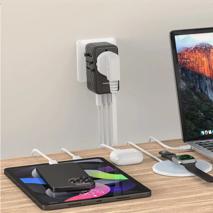 Powerology GaN 170W Universal Charger with 4-Ports Fast Charging + AC is the next-generation, high-power charger that meets the requirements of the mo